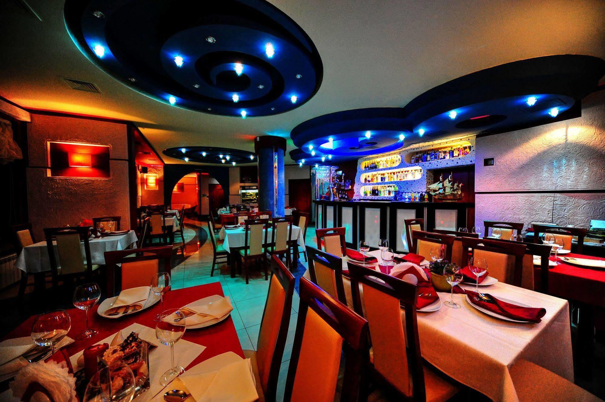 Hotel Spinaker Łeba Dış mekan fotoğraf
